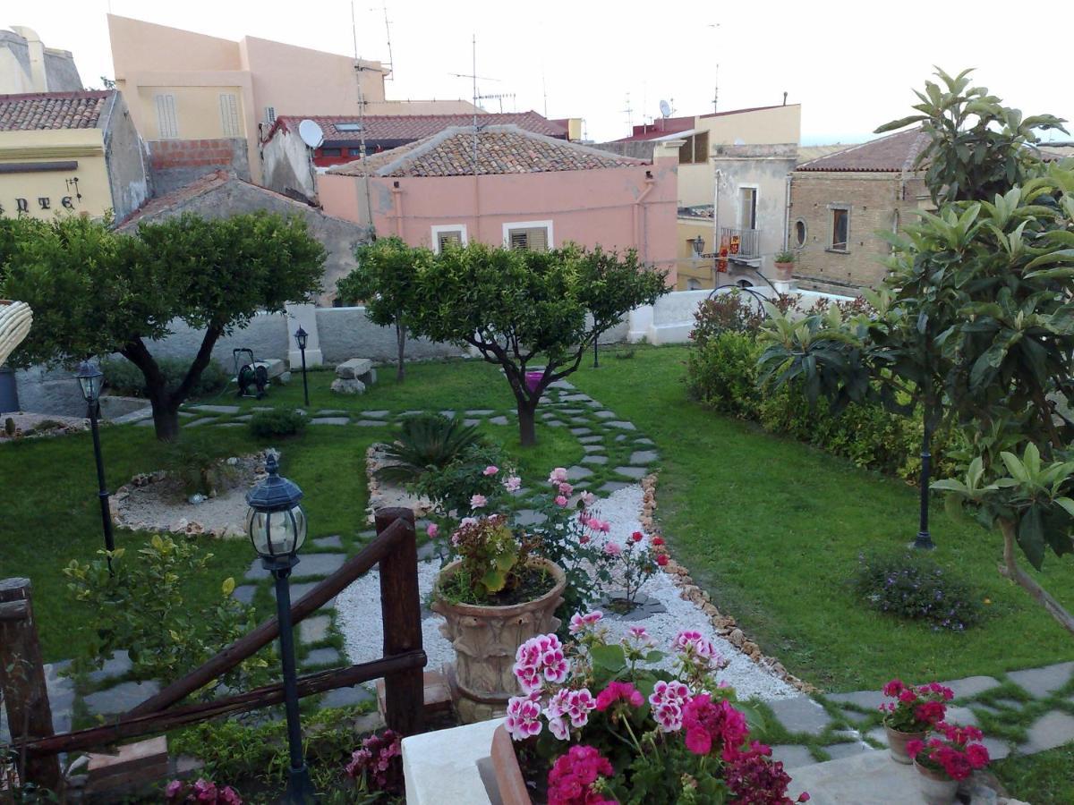 L'Antico Borgo Bed & Breakfast Milazzo Dış mekan fotoğraf